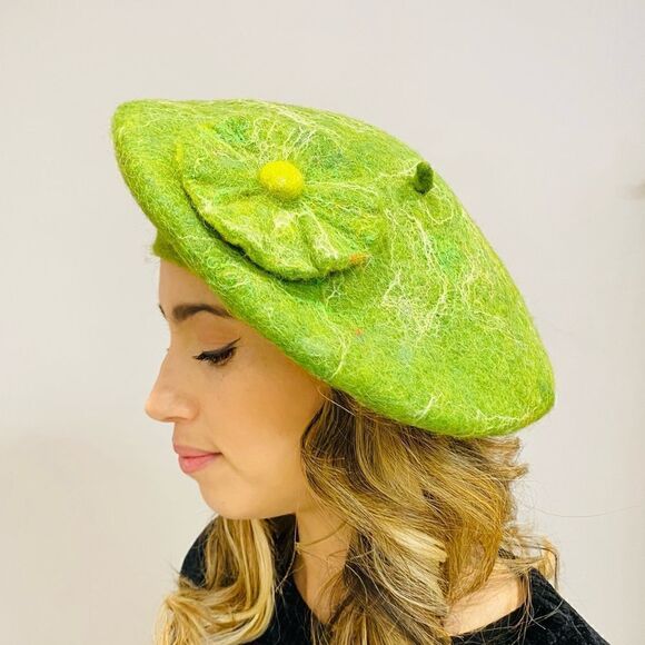 Beret Hat - Picture 3 of 5